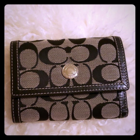 Coach Handbags - Authentic Coach 'tri-fold' Billfold!